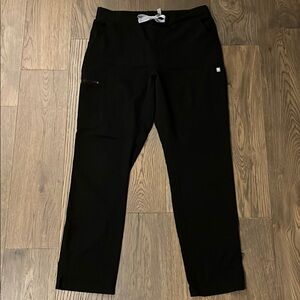 Figs black scrub pants